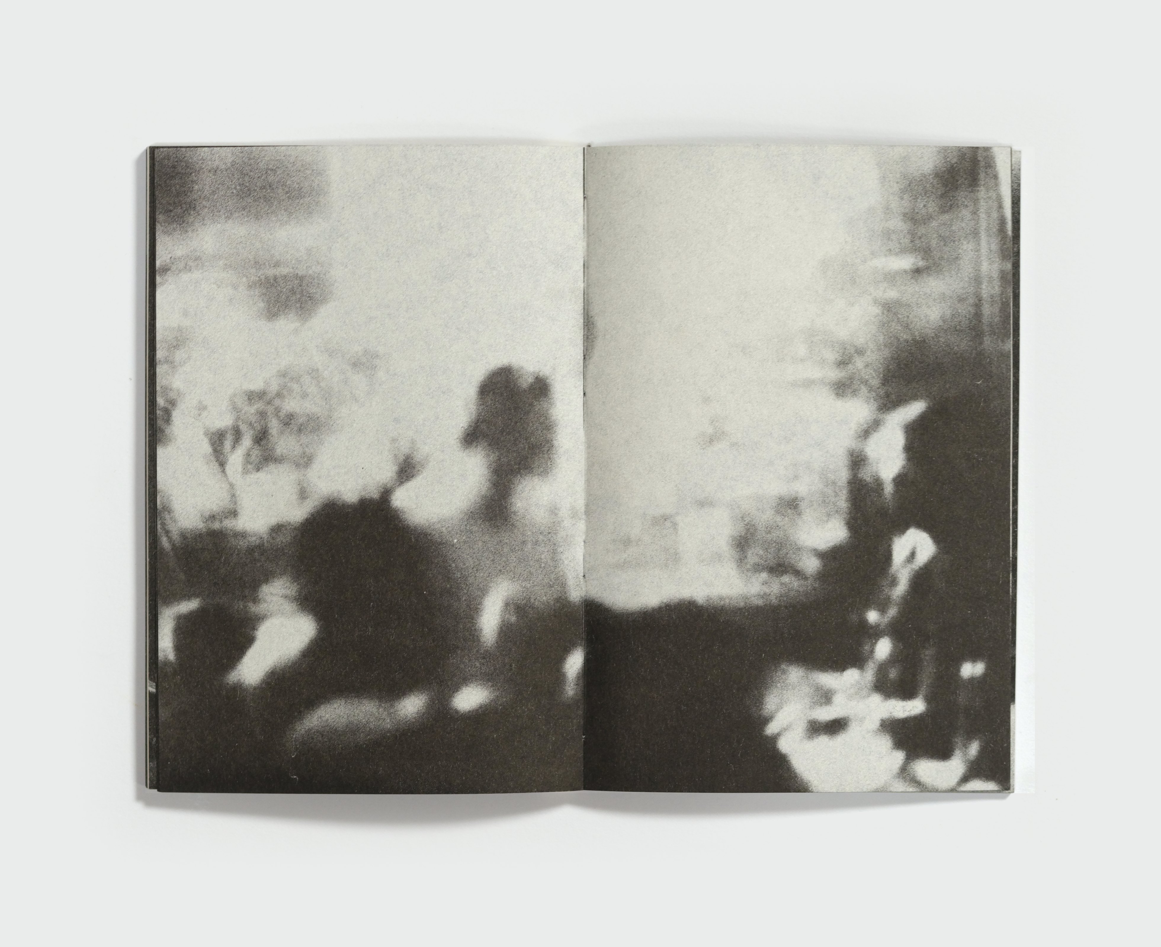 ¿Pero acaso no sigo ahi? by Diego Posada — spread 7