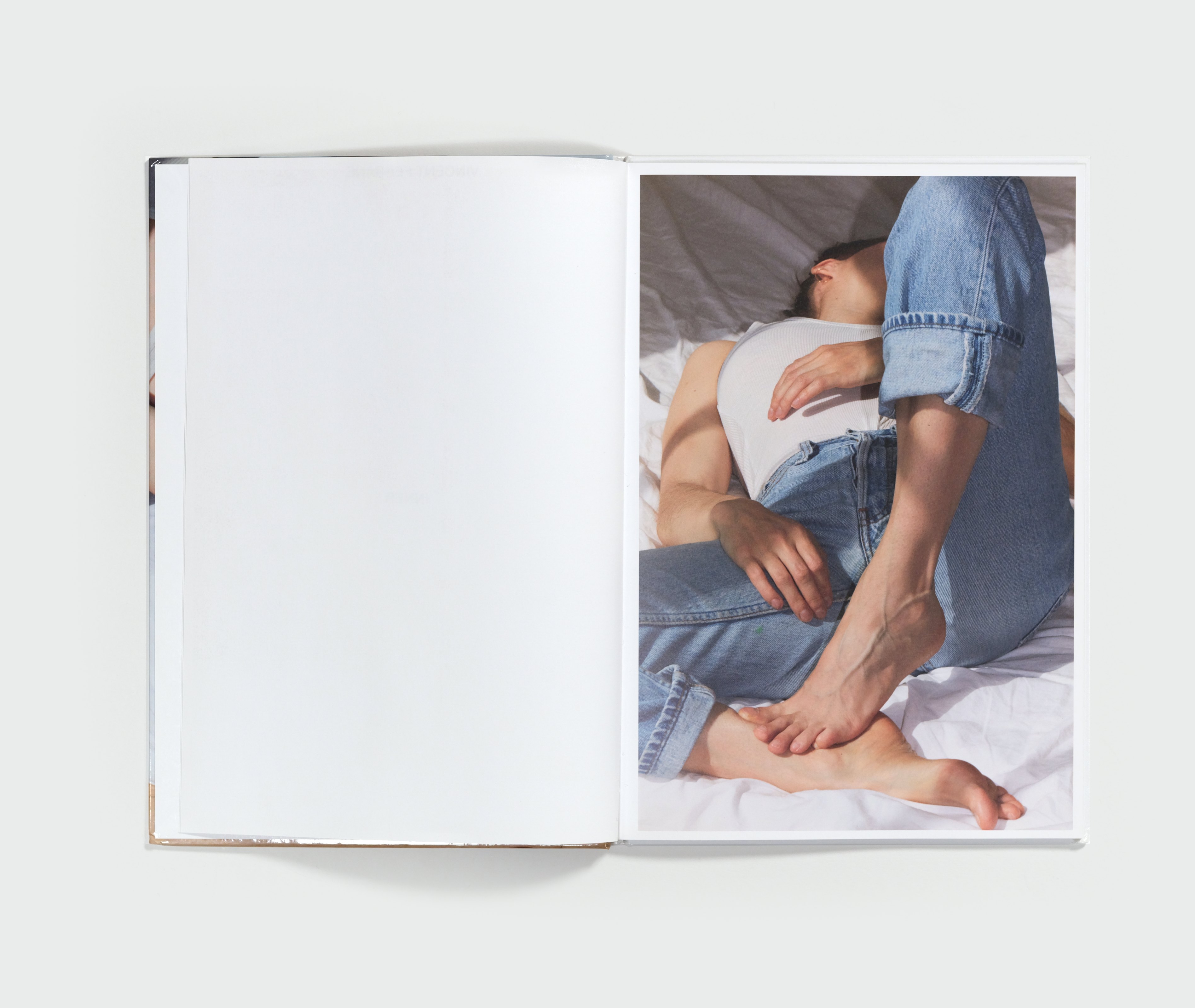 Inner by Vincent Ferrané — spread 1